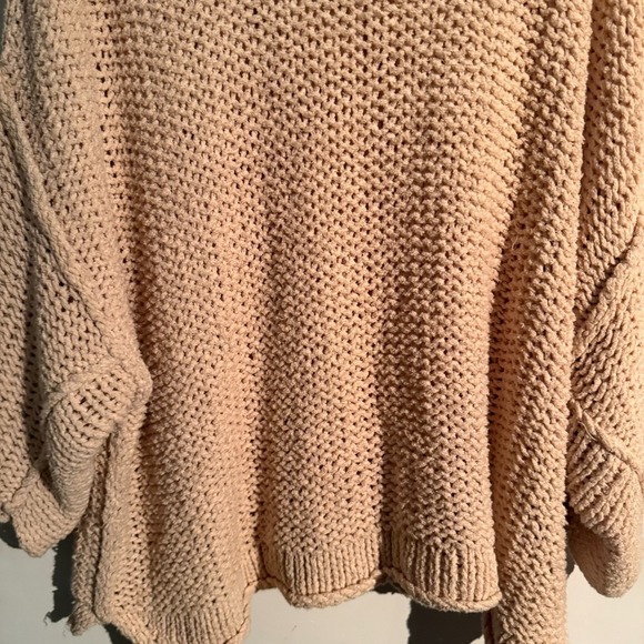 Free People Medium Fisherman Oversized Sweater Boho Chunky Minimalist Soft Girl - Picture 4 of 7